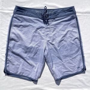 Travis Mathew Down On The 20 Board Shorts Mens 34 Blue Stripe